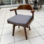 背もたれ～肘の曲線が美しい回転チェア