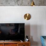 高級素材の真鍮だけで作った斬新さ