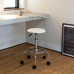 白ホワイトのカウンターチェア