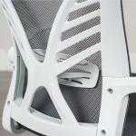 ランバーサポート構造