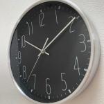 ブラックの盤面に白い数字