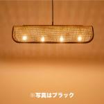 編み目の隙間から光が漏れて幻想的
