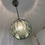 光が色々な方向に乱反射して超綺麗