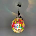 水滴のような形