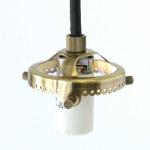 3点のネジを回して固定