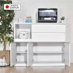 前板は艶がある光沢ホワイト