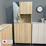 木目のラインが縦に入っている