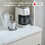 天板トップは艶・光沢のあるホワイトで木目なし