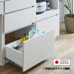 最下段は深めの引出し