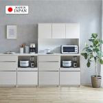 薄っすらと木目が見える強化シート