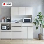 薄っすらと木目が見える強化シート