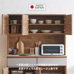 可動棚が1枚ずつ付属