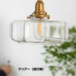 横に広がった幅広なフォルム