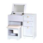 天板を開けるとミラーと収納スペース