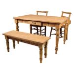 シリーズのダイニングテーブルと