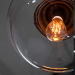 下から見上げたイメージ