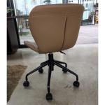 チェア背面画像